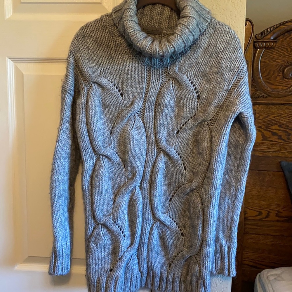 Beautiful tunic sweater